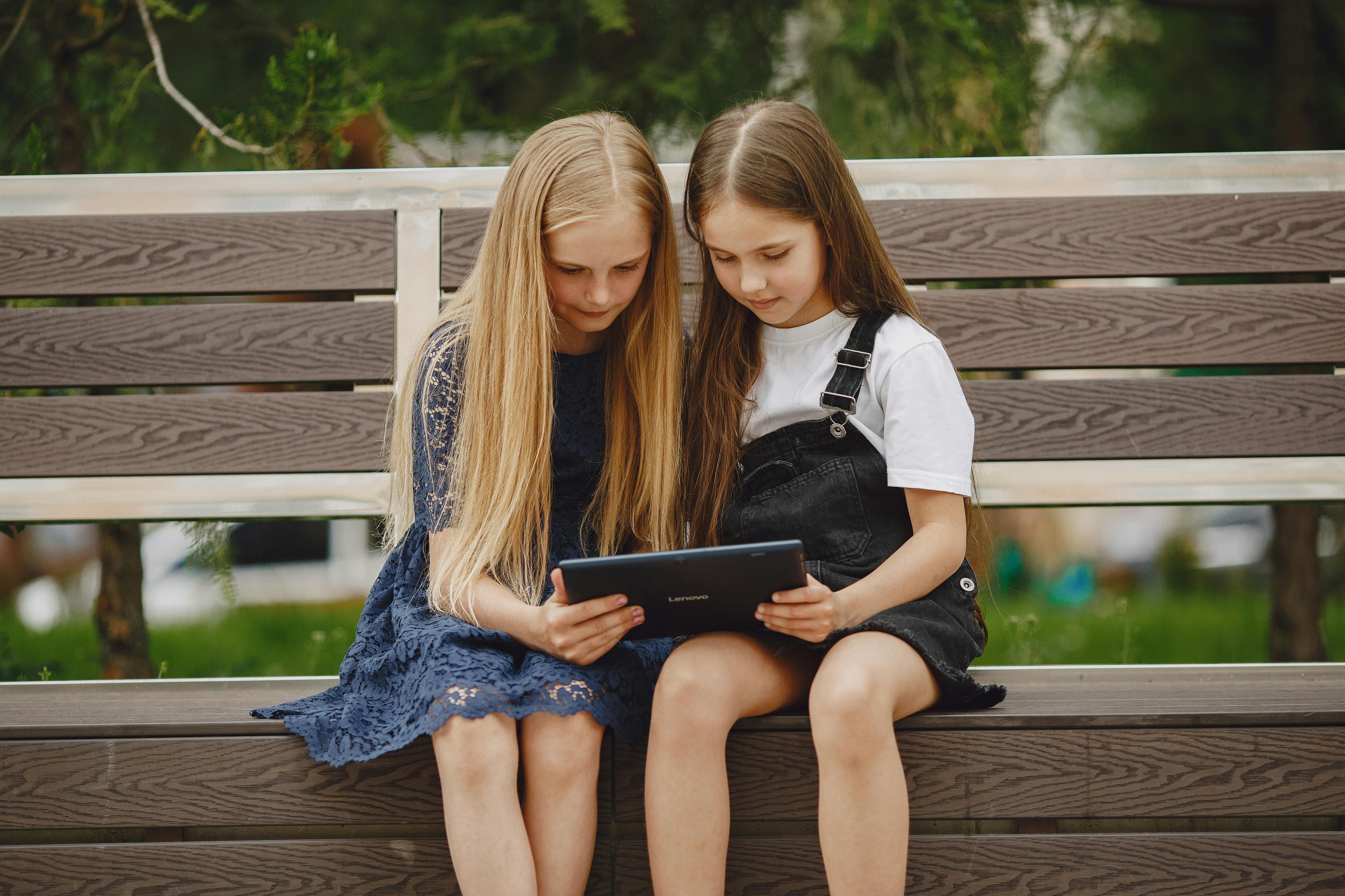 Digital education and entertainment intersection