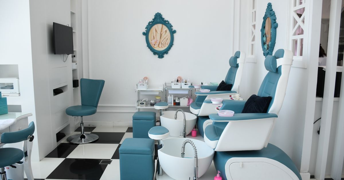 Automate Booking Confirmations for Salons (2026)