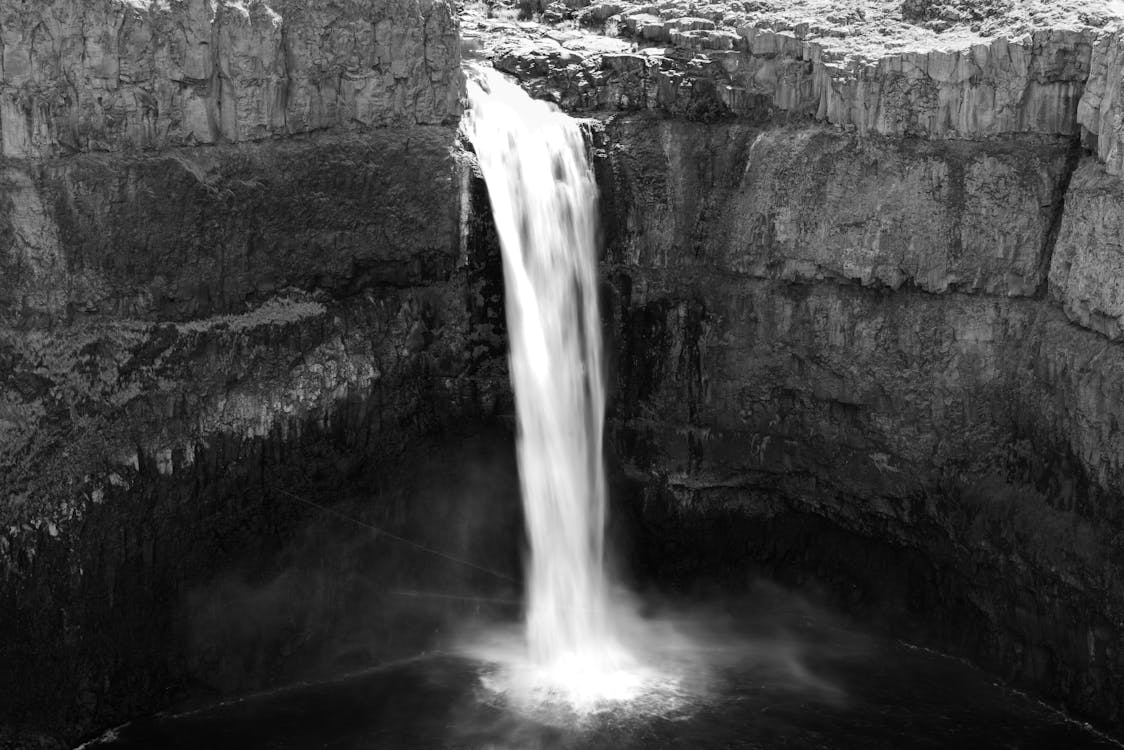 A Picturesque Waterfall