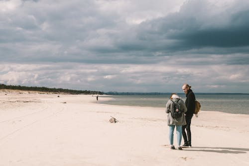 Základová fotografie zdarma na téma moody nebe, moře, muž