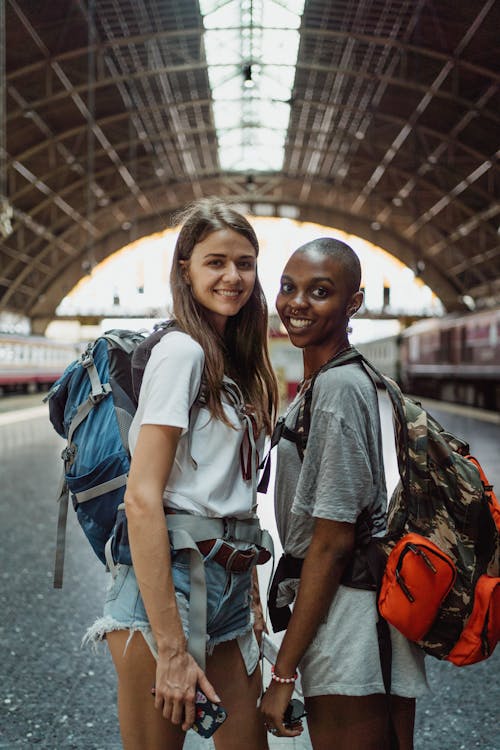 Free Bestfriends Travelling Together Stock Photo