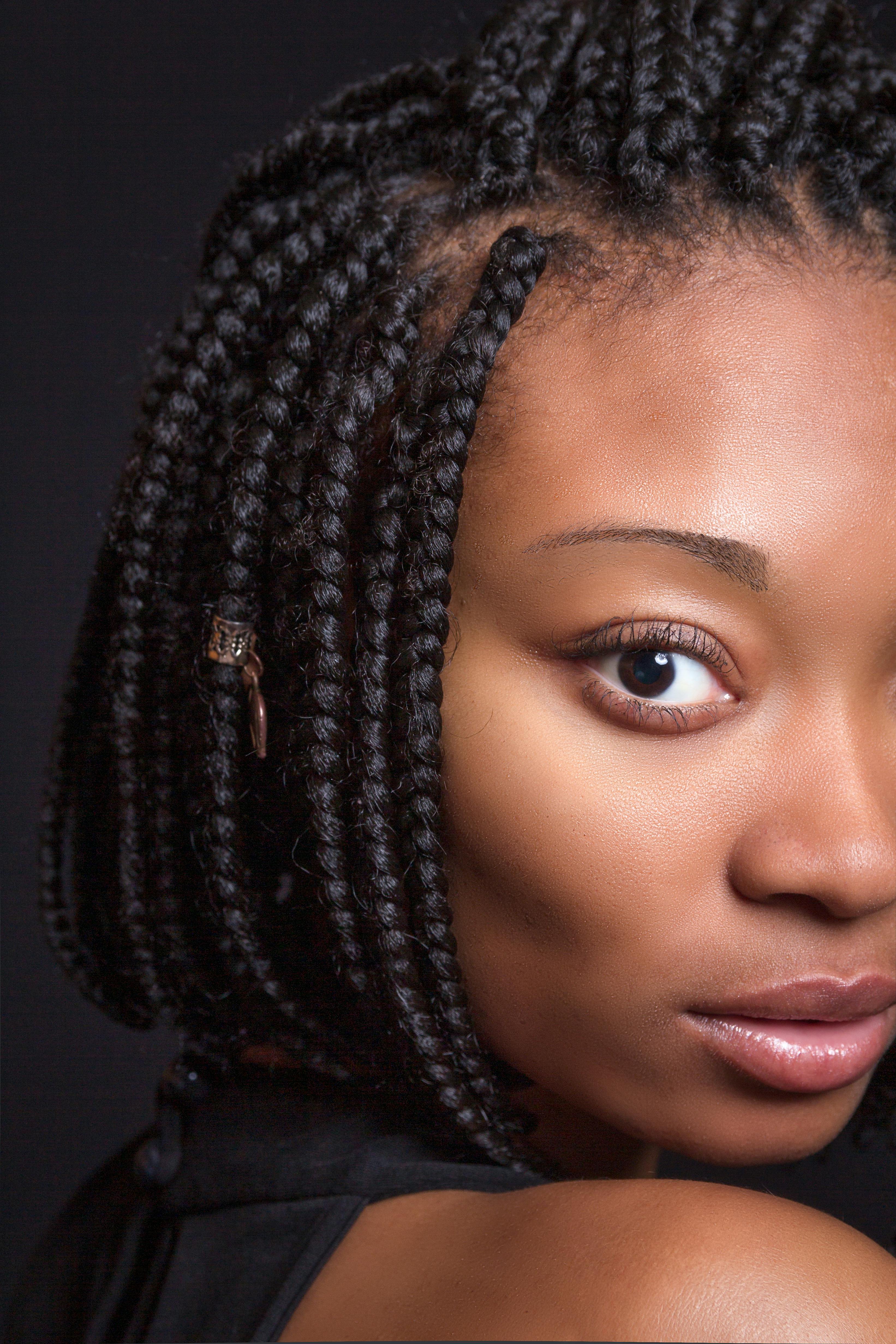 Half-Up, Half-Down Box Braids: