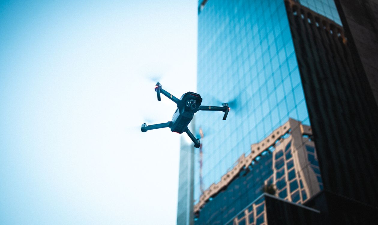 A revolução dos drones no delivery: o que a novidade do DoorDash ensina ao pequeno negócio