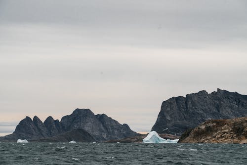 ada, buz, buz tutmuş içeren Ücretsiz stok fotoğraf