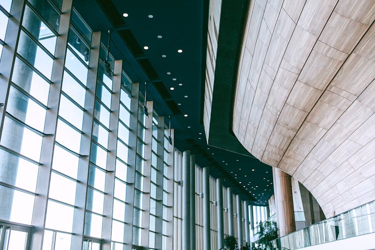 Contemporary Spacious Hall In Business Center With Glass Walls