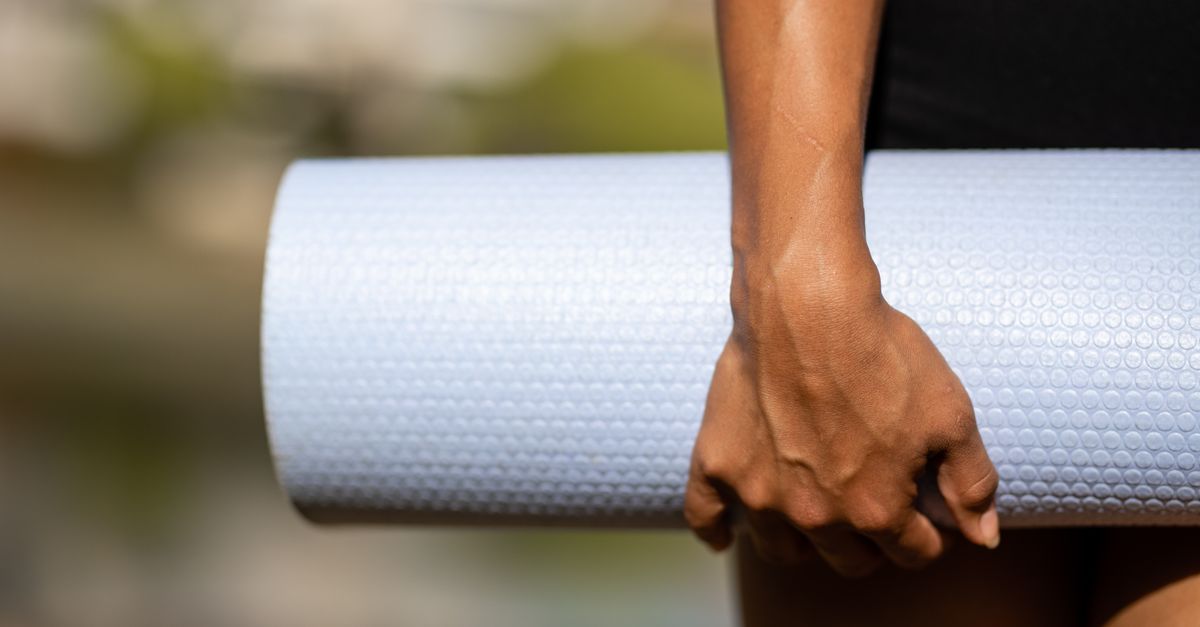 Comment choisir l’équipement de yoga parfait pour votre pratique