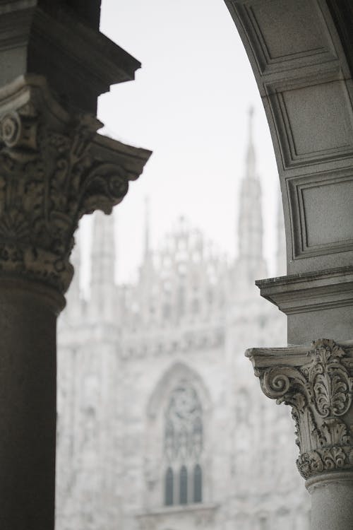 Gealterte Gotische Kathedrale Mit Säulen