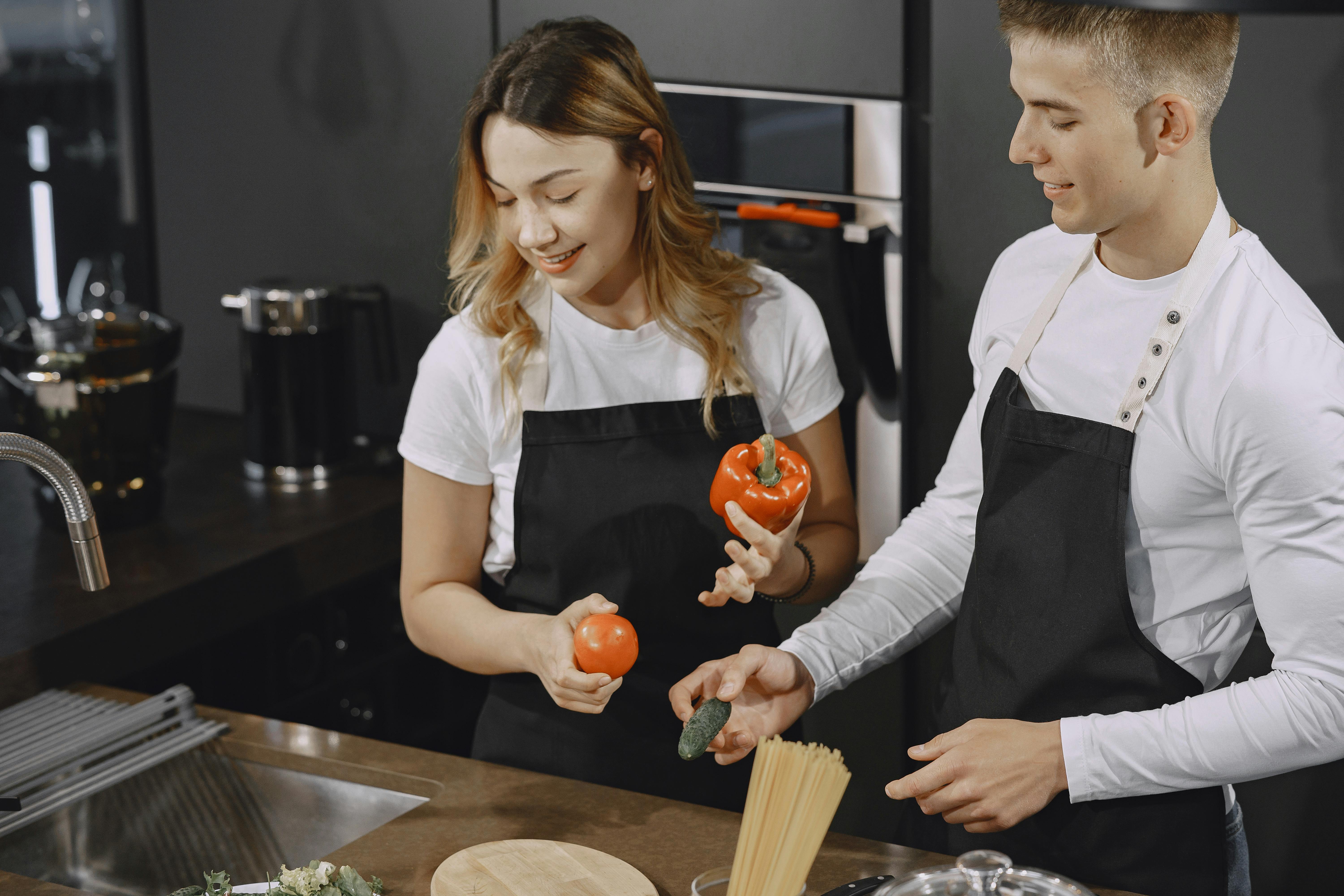 Blue Apron ranked #1 for home-cooked meal delivery services — Photo by Gustavo Fring on Pexels