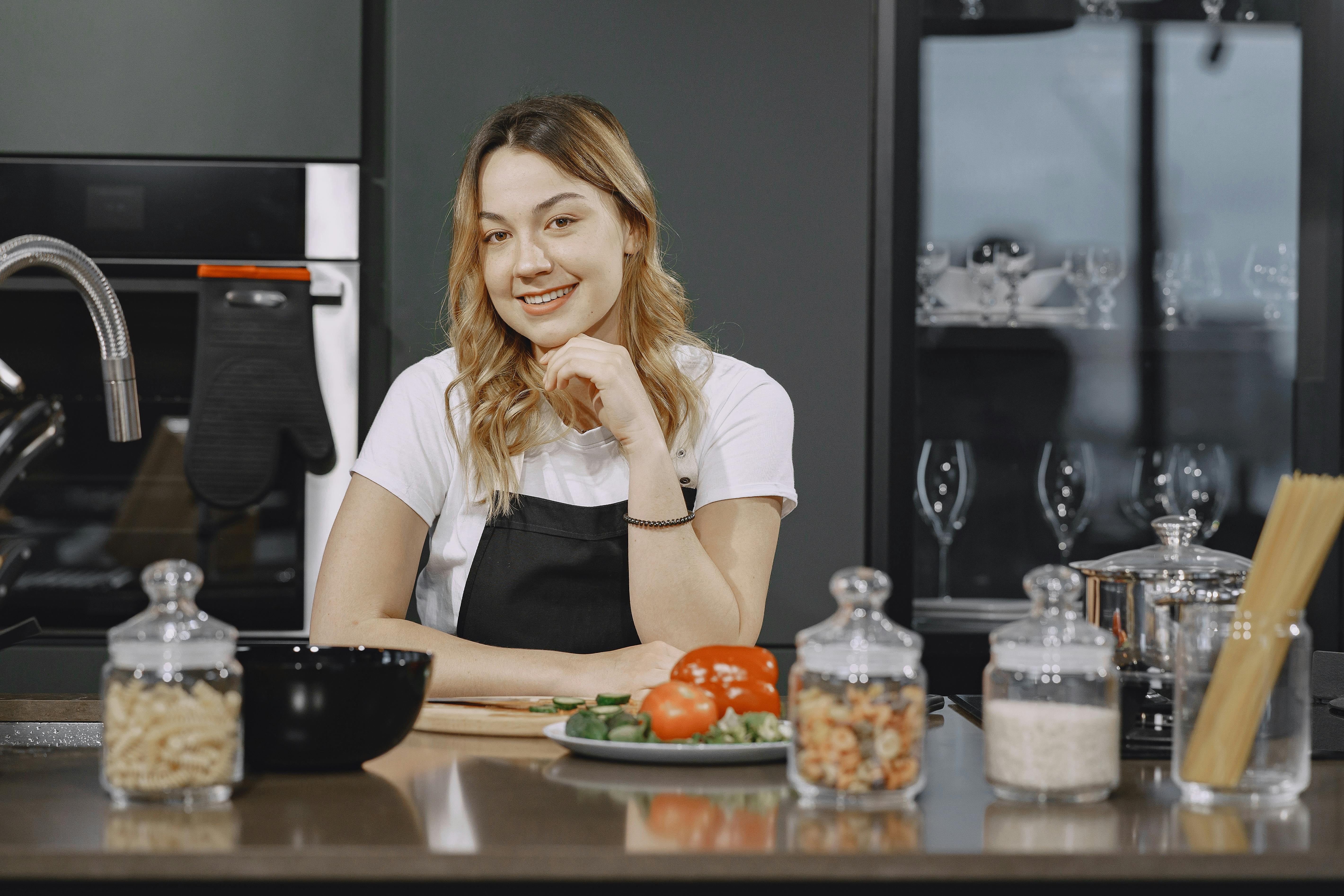 home cooking kitchen hacks — Photo by Gustavo Fring on Pexels