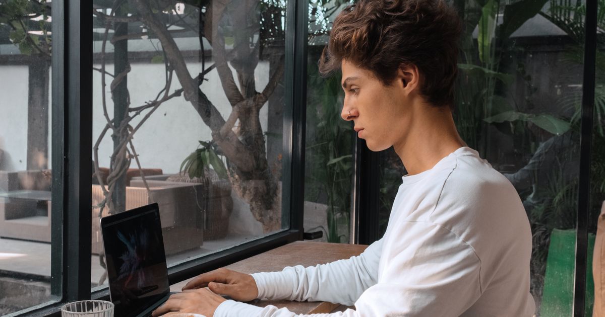 Freelance vs Contract Work: What's the Difference?