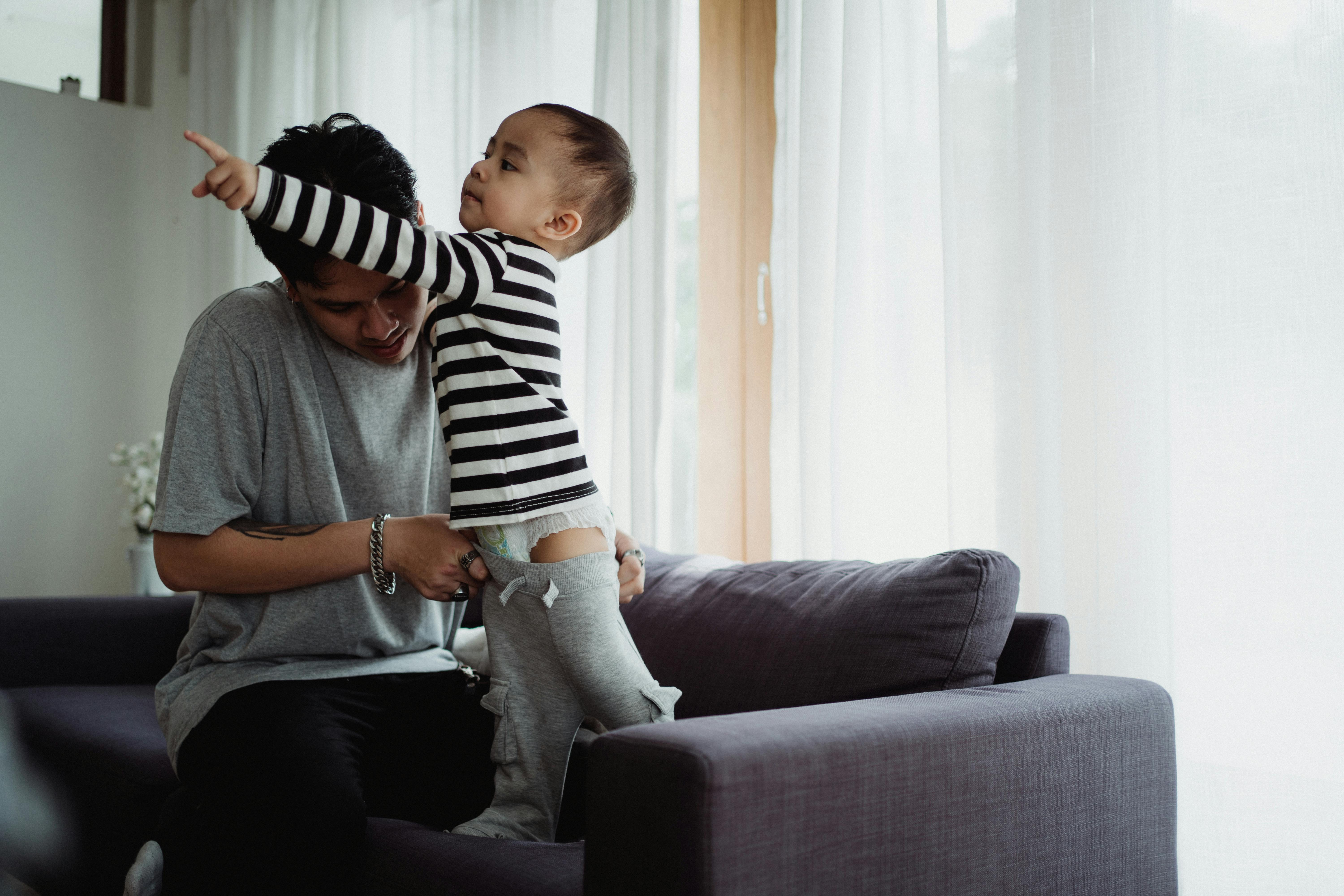 The Dinosaur Parenting Secret That Could Change Everything We Know About the Mesozoic — Photo by Ketut Subiyanto on Pexels