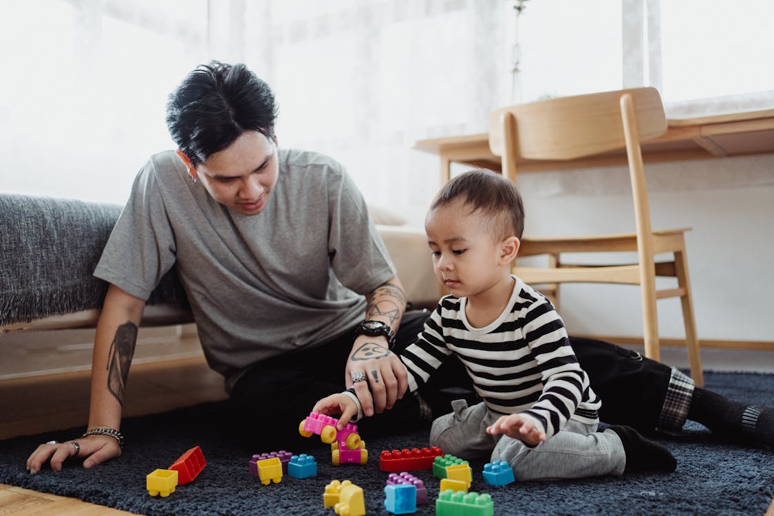 Free aile, arkadaşlık, baba içeren Ücretsiz stok fotoğraf Stock Photo