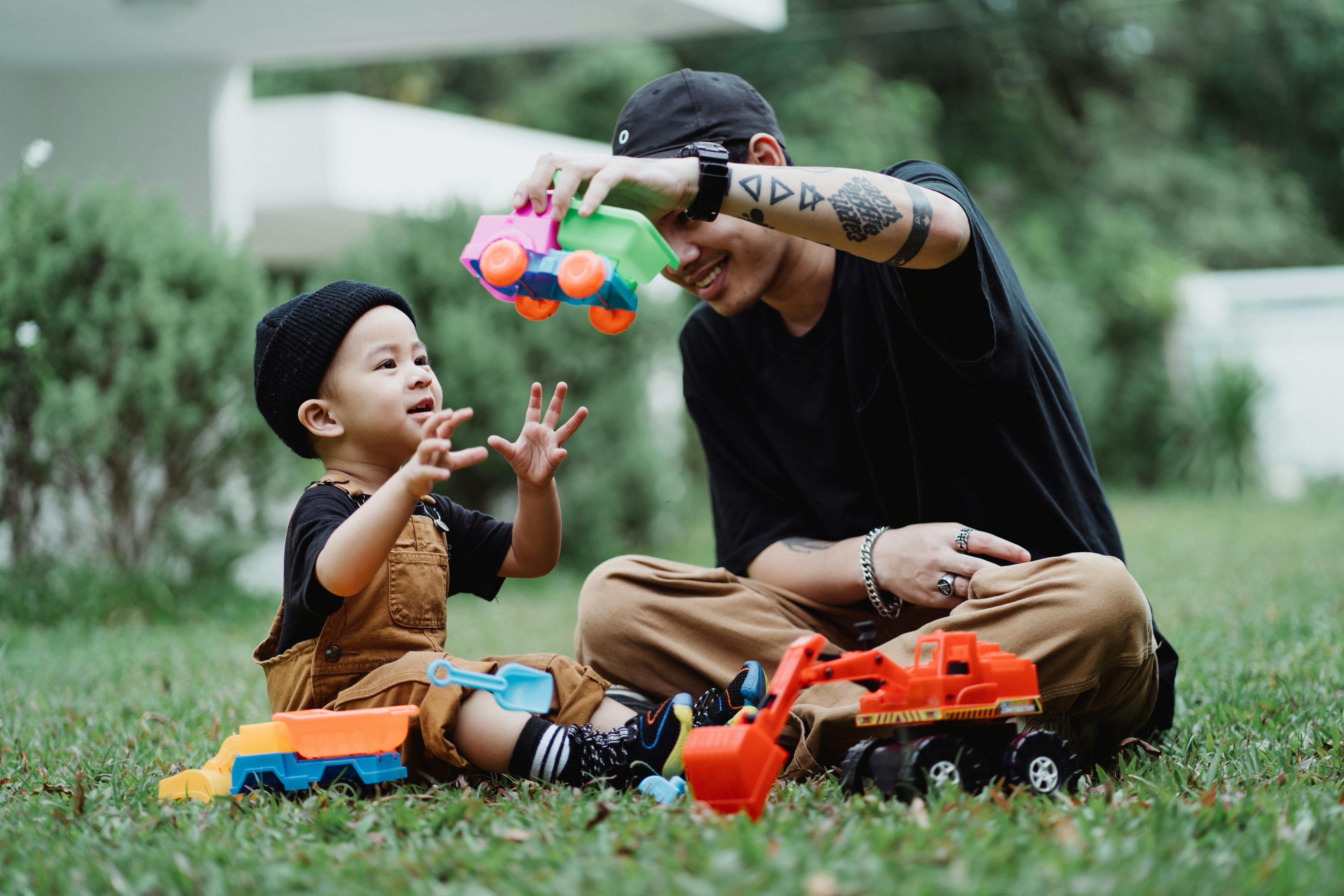 Best Influencer Marketing Strategies for Parenting &amp; Baby Products (2026) — Photo by Ketut Subiyanto on Pexels