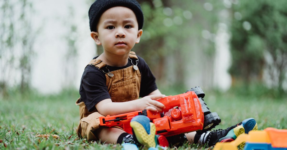 Pourquoi certains jouets sont interdits aux moins de 3 ans ?