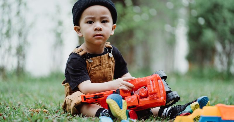 Pourquoi certains jouets sont interdits aux moins de 3 ans ?