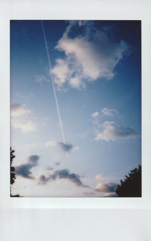 白い雲と青い空