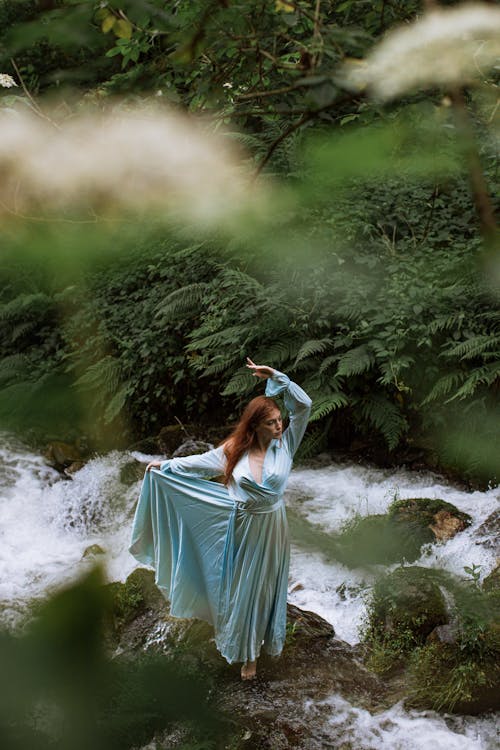 강, 모델, 블루 드레스의 무료 스톡 사진