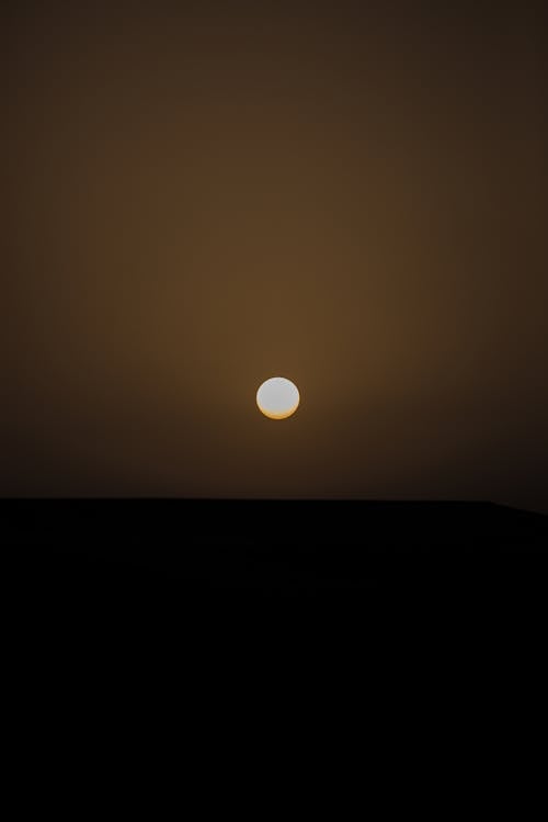 Foto stok gratis astronomi, bayangan hitam, bulan purnama