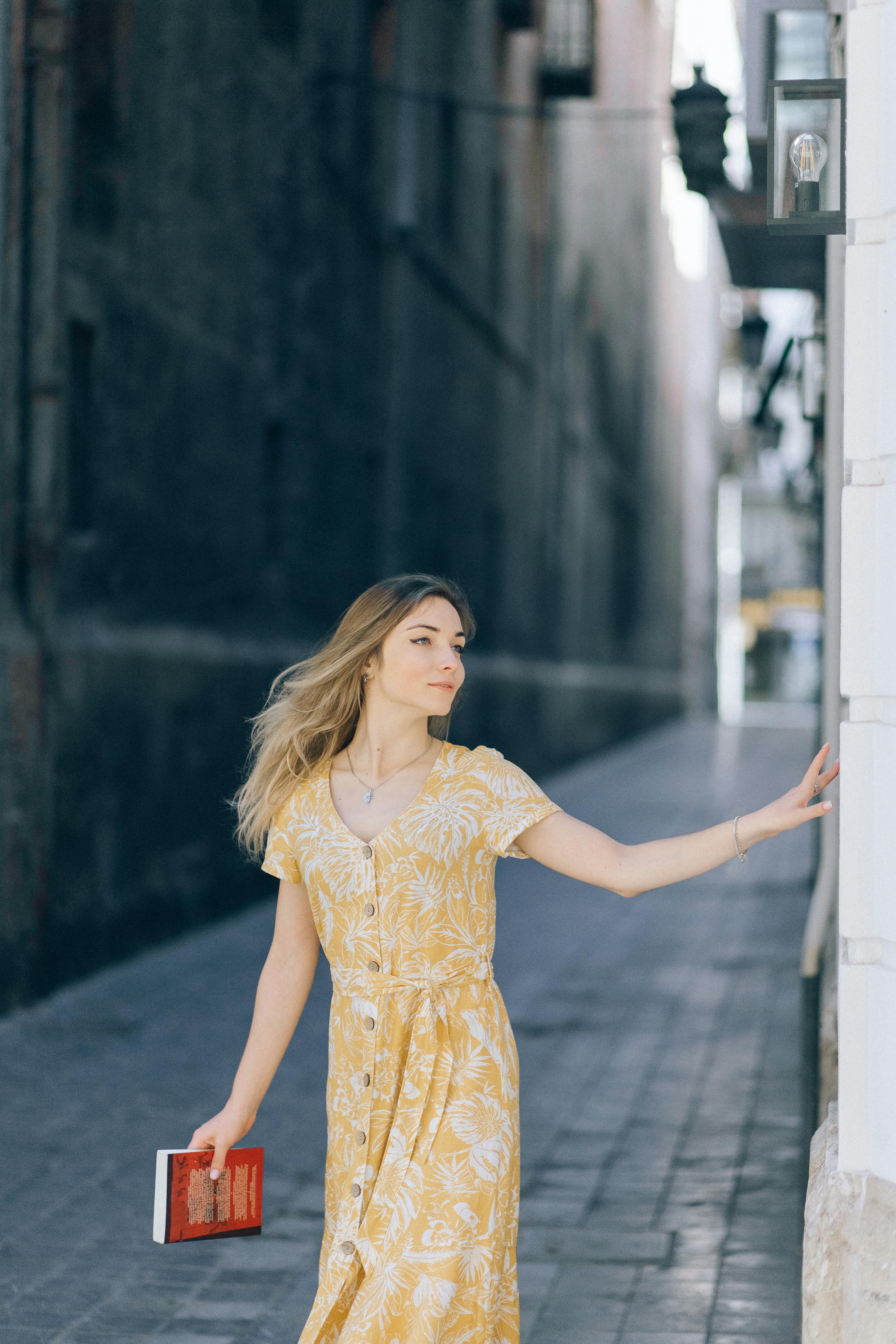 How long does the attraction phase last?