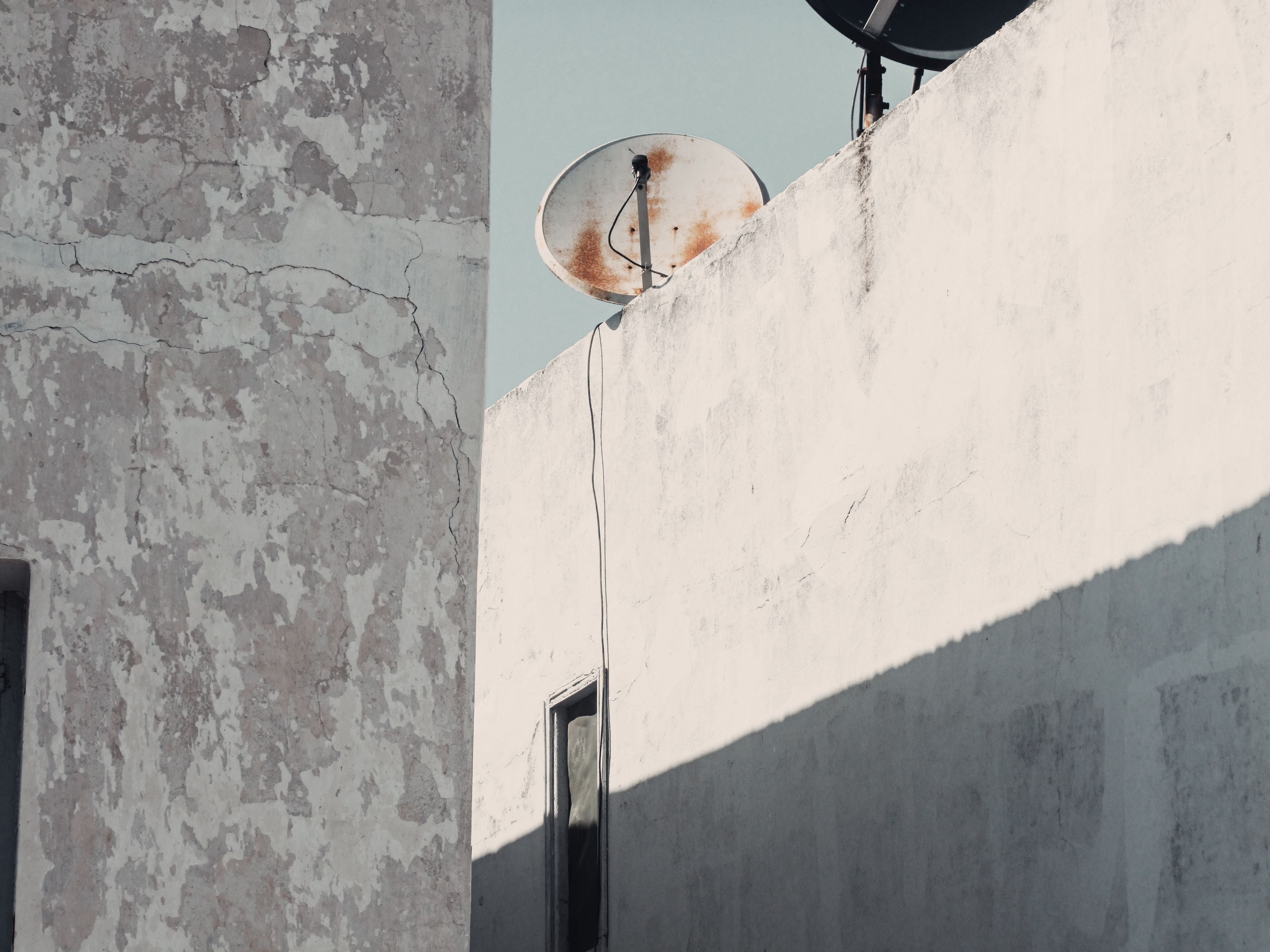 Freely adds CNN, Warner Bros Discovery channels as streaming lineup expands — Photo by Zaid Lakhel on Pexels
