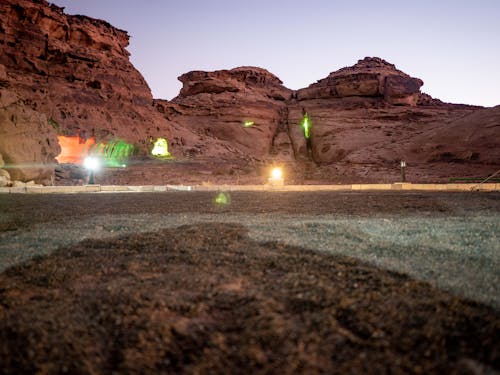 Foto profissional grátis de acampamento no deserto