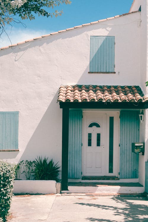 Entrée De Porte Bleue Sur Une Maison En Pierre