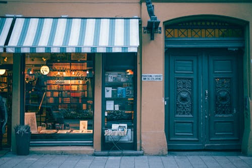 Free Bookstore building facade on pavement in city Stock Photo