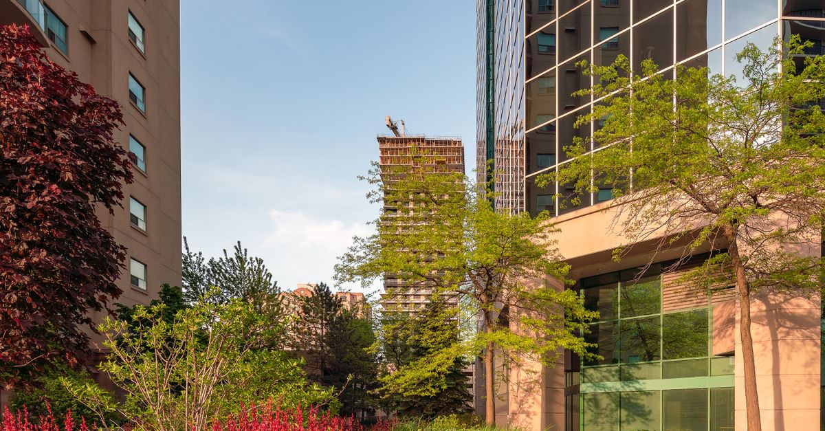 Condo for sale sign in Toronto as units take longer to sell