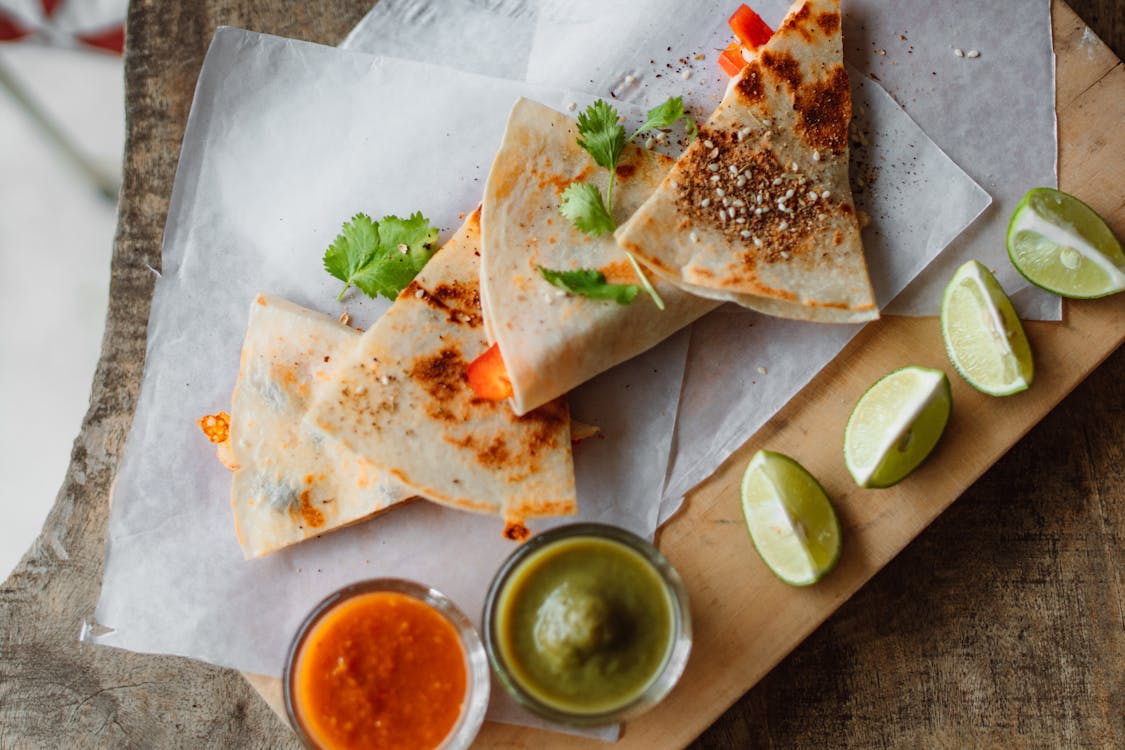 Aprende hacer la masa para las quesadillas fritas. Foto: ROMAN ODINTSOV en Pexels