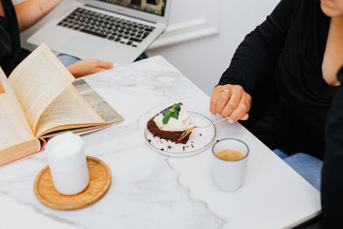 Fotos de stock gratuitas de beber, brownie, café