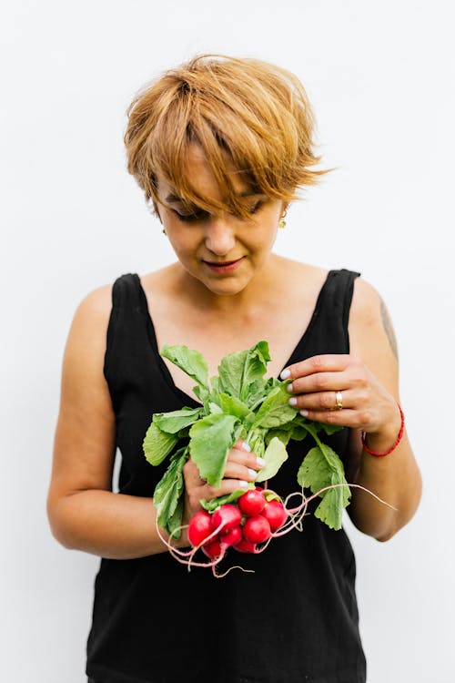 Kostnadsfria Kostnadsfri bild av färska grönsaker, kvinna, löv Stock foto
