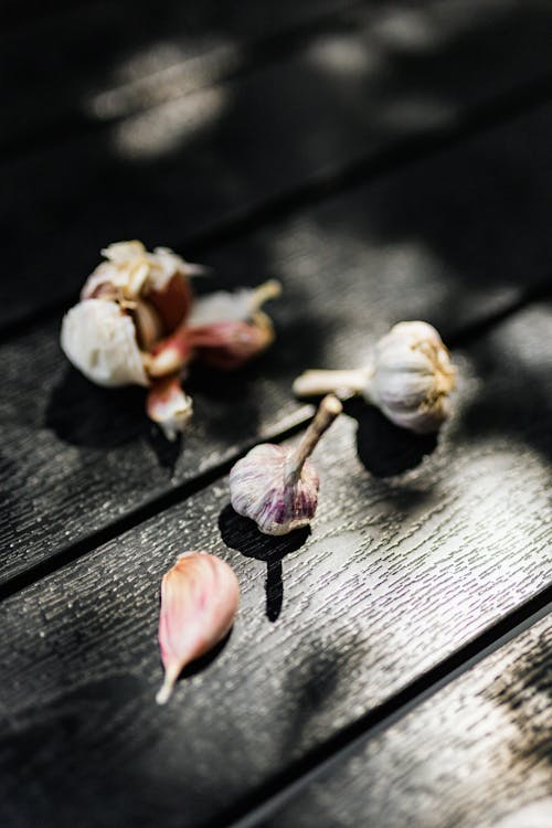 Close Up of Garlic on Wood