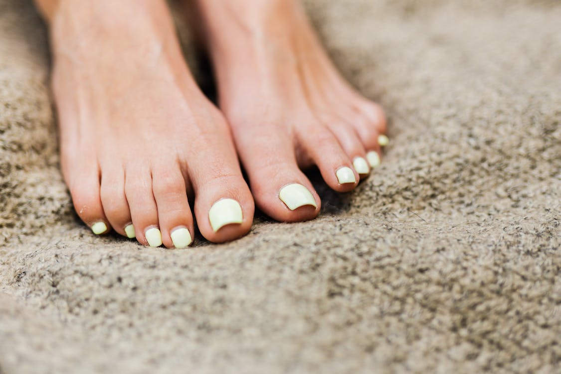 Free Close Up of Woman Feet Stock Photo