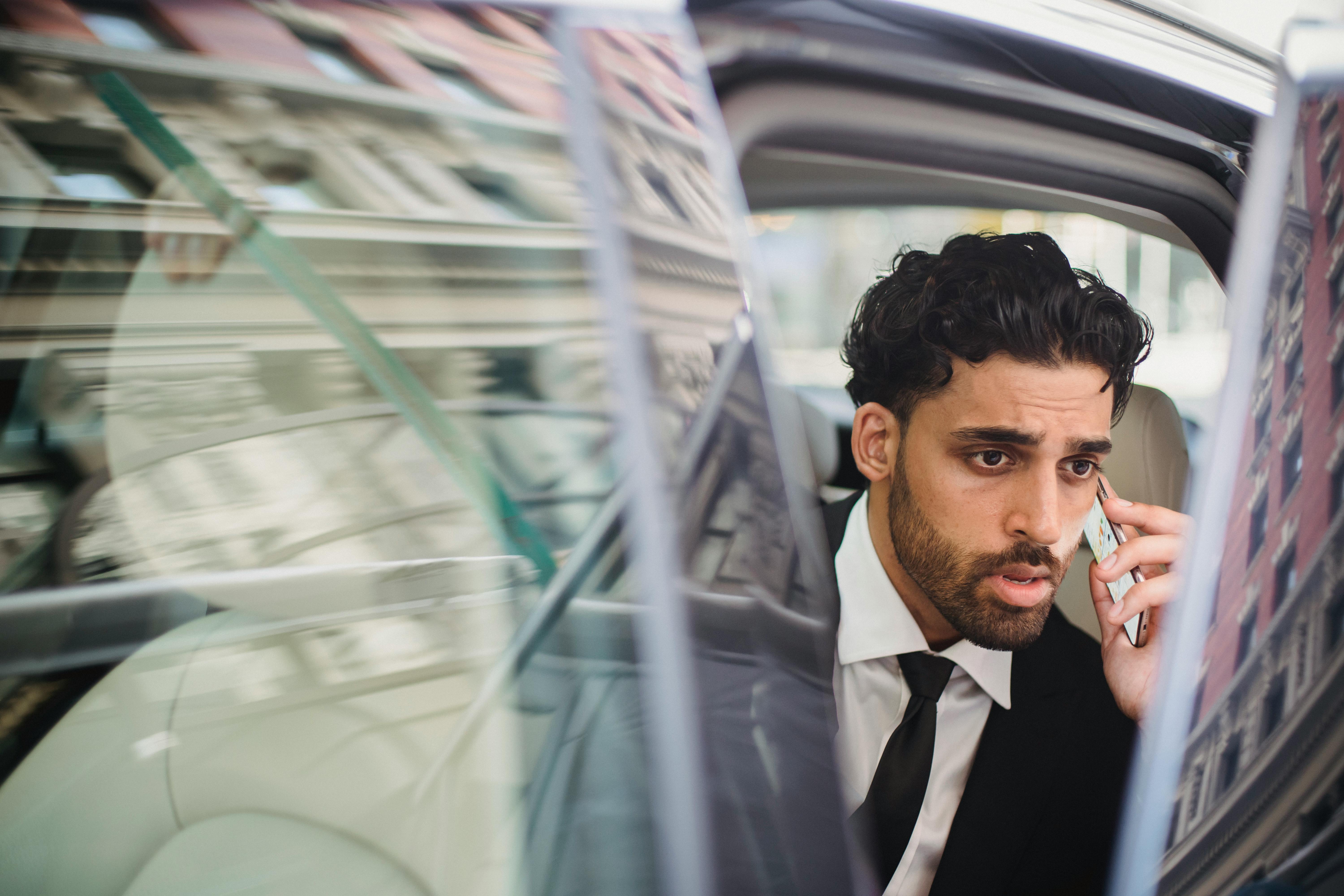 Uber adds hotel booking, vacation rentals in major app expansion — Photo by Ketut Subiyanto on Pexels