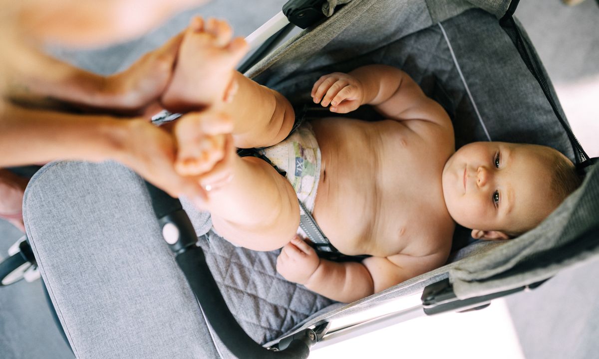 Baby comfortabel in een kinderwagen