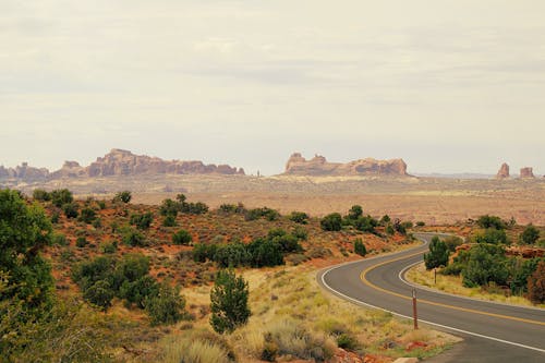 Late Summer Adventures: Quiet Red Rock Trails in Utah