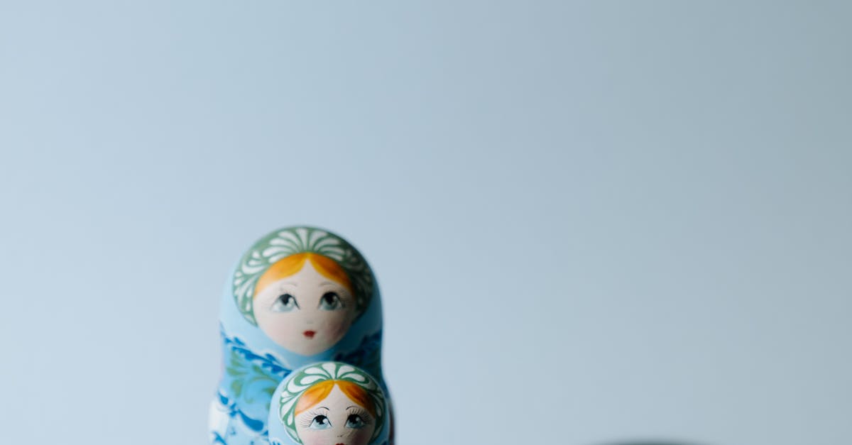 屏東61歲碩士打造袖珍藝術展 帶你穿越台灣早年生活風情