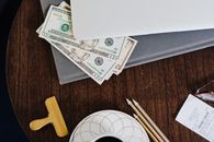 1 Us Dollar Bill