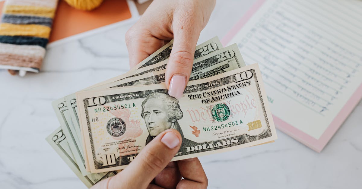 How much does dollar tree pay in Texas per hour