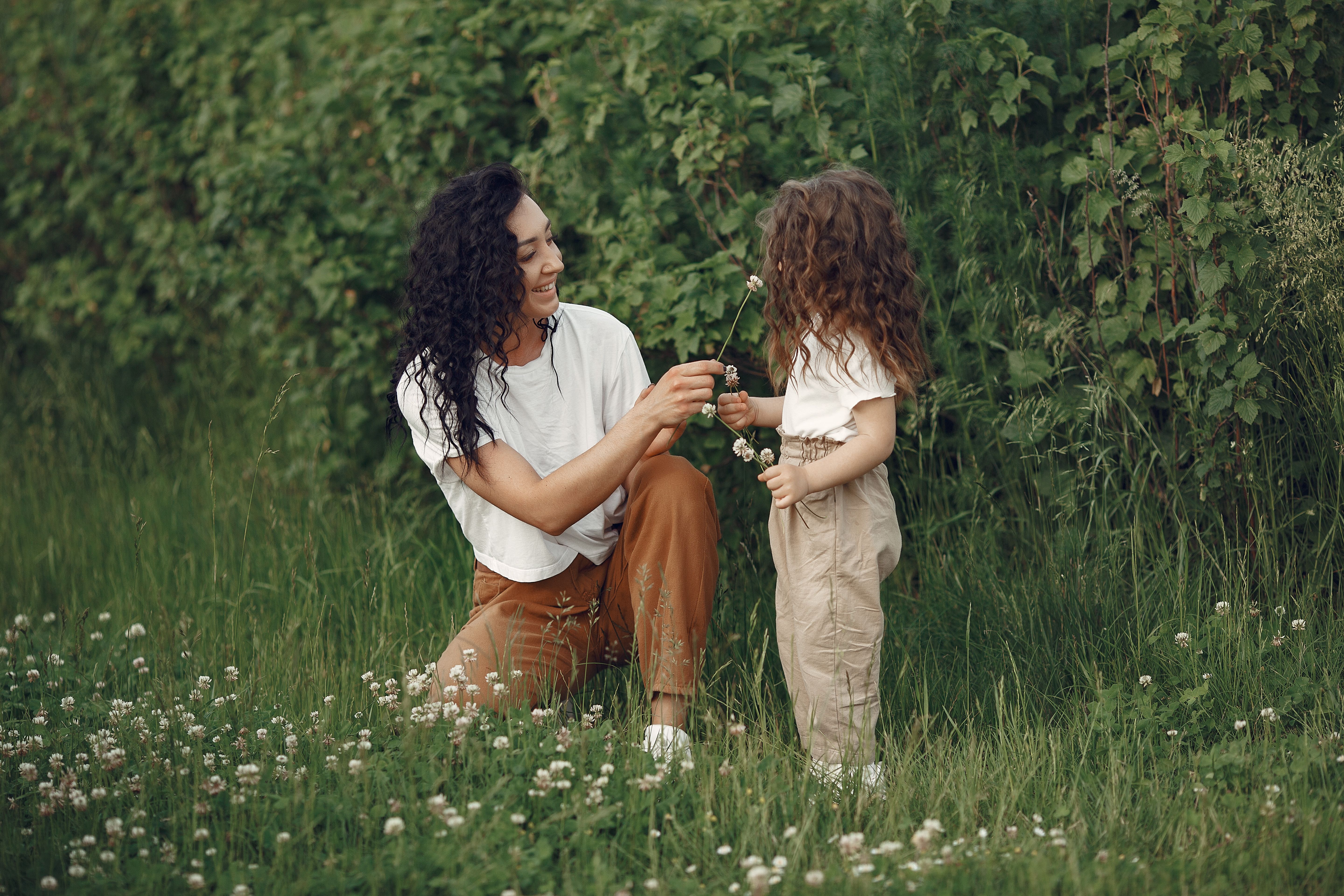 parenting sub niches, parenting niche, baby care, toddler activities, special needs parenting, eco-friendly parenting, single