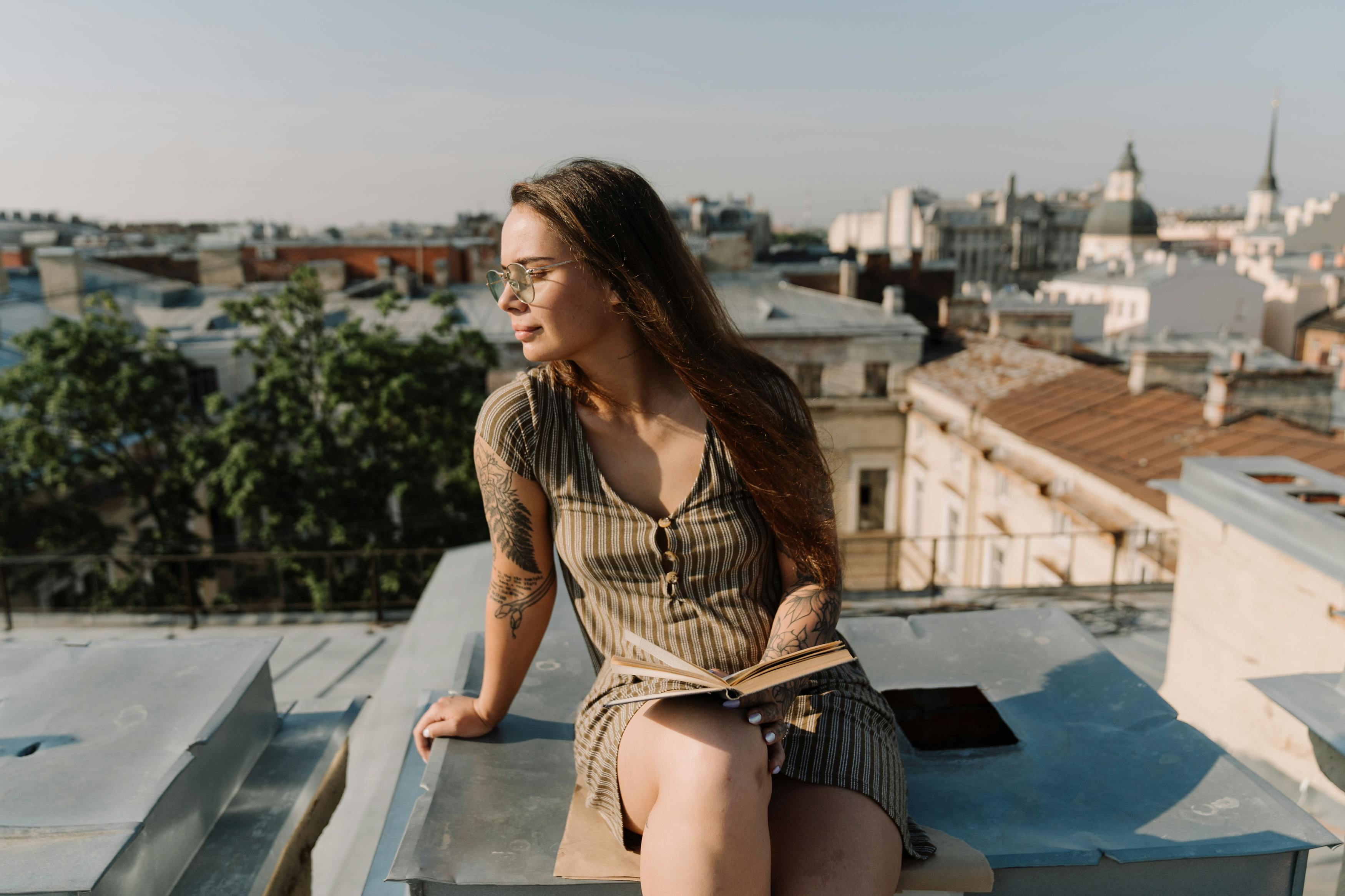 House Chilling Photos, Download The BEST