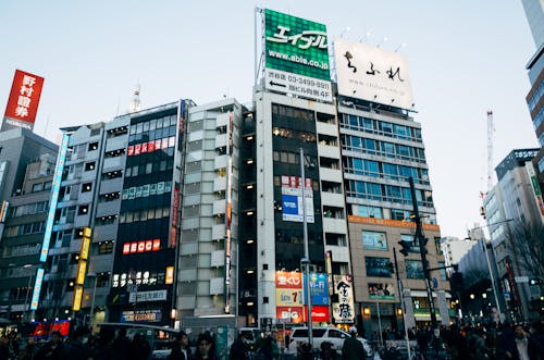 Základová fotografie zdarma na téma Asie, billboardy, budovy