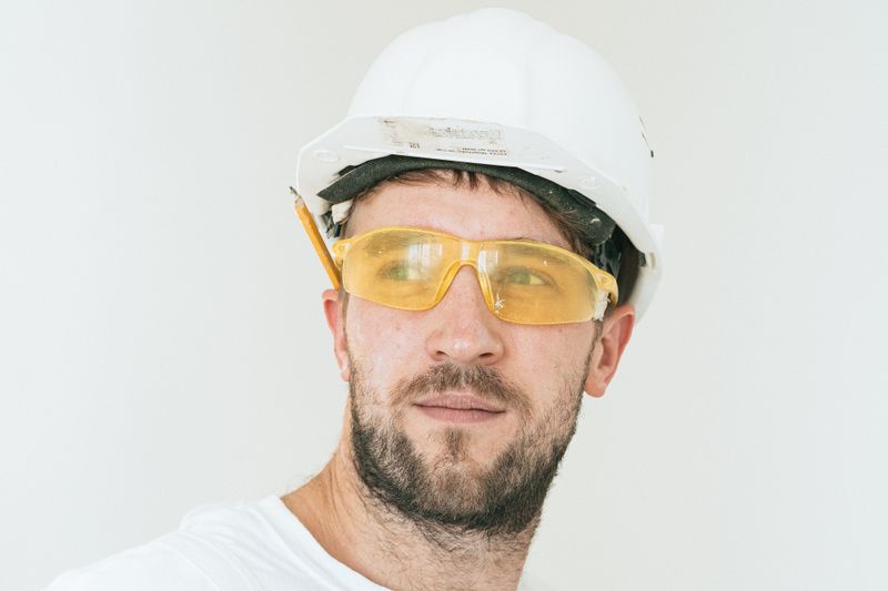 Contractor on the job, wondering where the calls went
