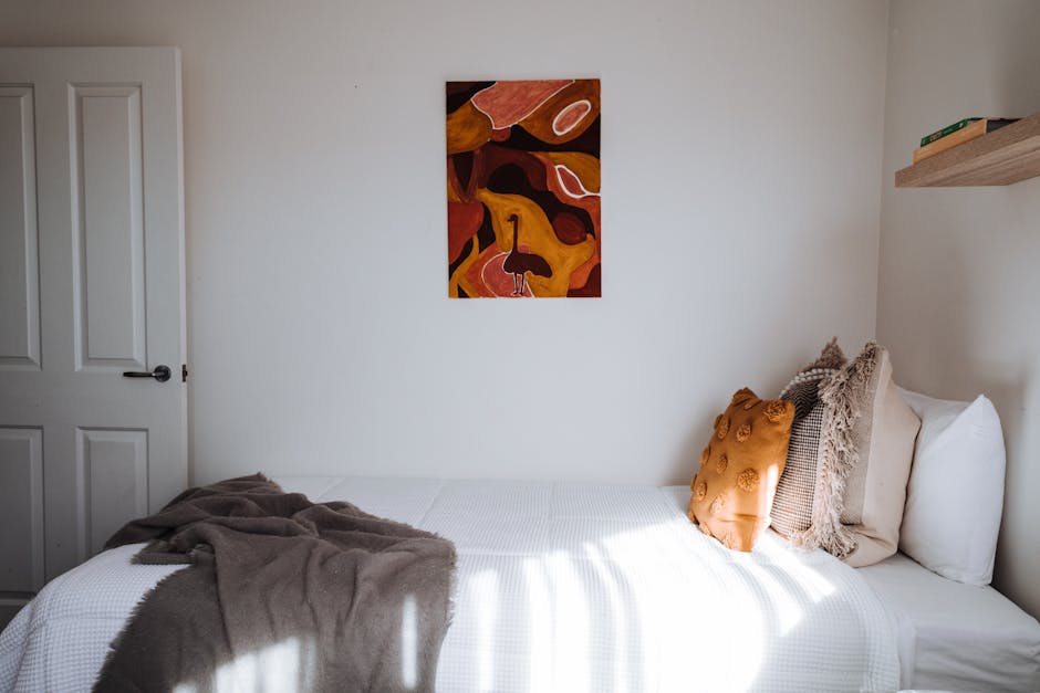 White Bed Comforter · Free Stock Photo