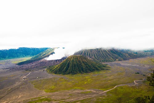 Foto stok gratis bromo, gunung berapi, gunung berapi aktif