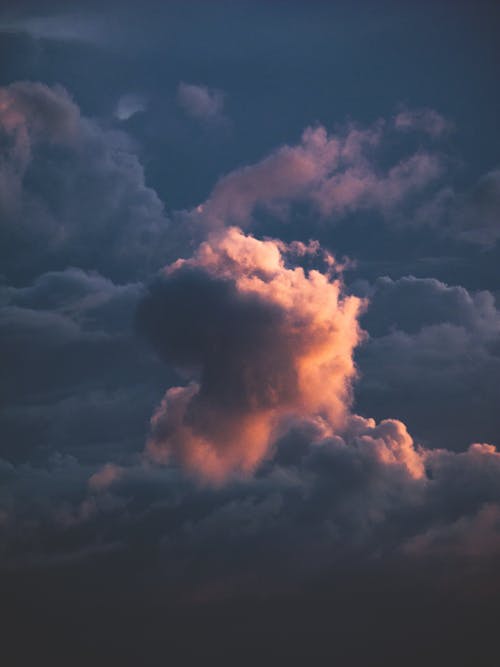 Ilmainen kuvapankkikuva tunnisteilla hämärä, pilvet, pilvinen