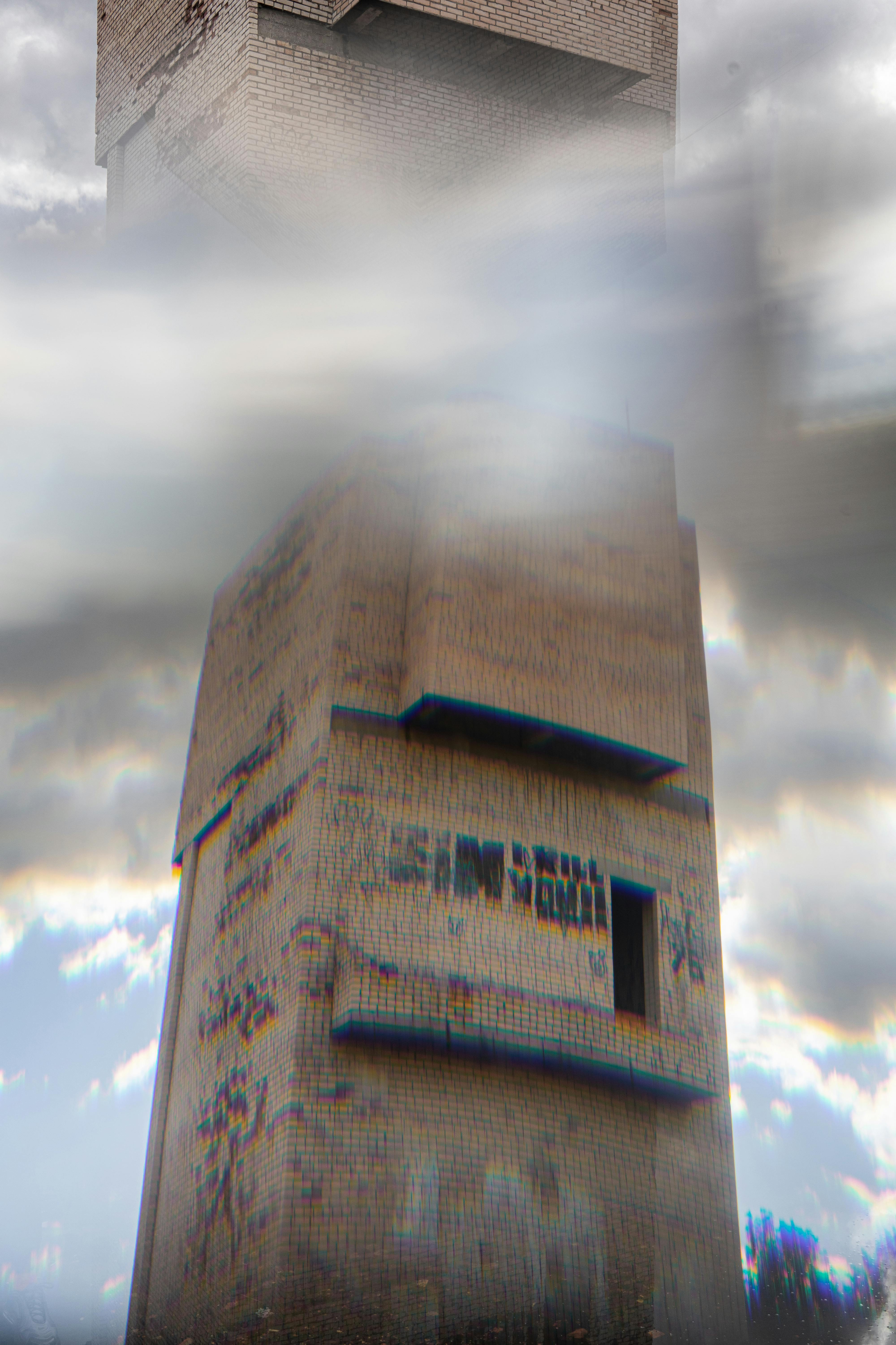 Do air fryers get dirty inside?