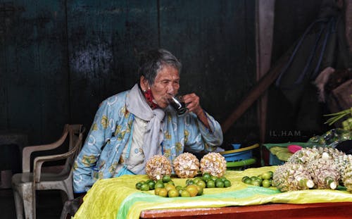 Free stock photo of humanoid, pasar tradisional, woman