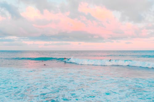 Darmowe zdjęcie z galerii z deska surfingowa, fale, fale oceanu