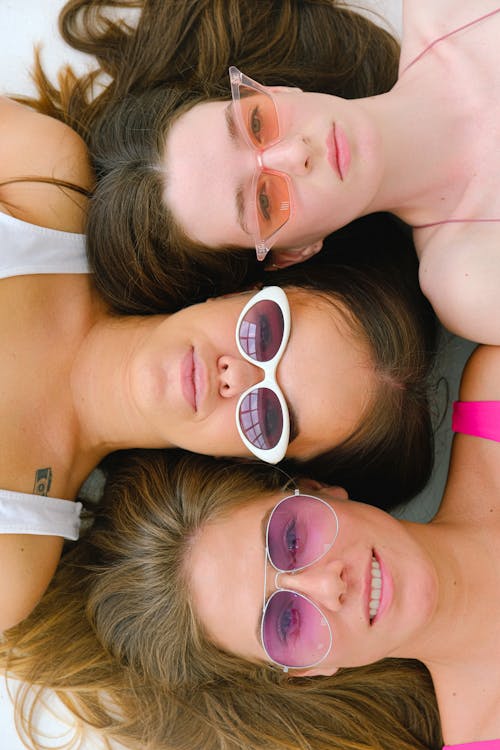 Free Women Wearing Sunglasses Stock Photo
